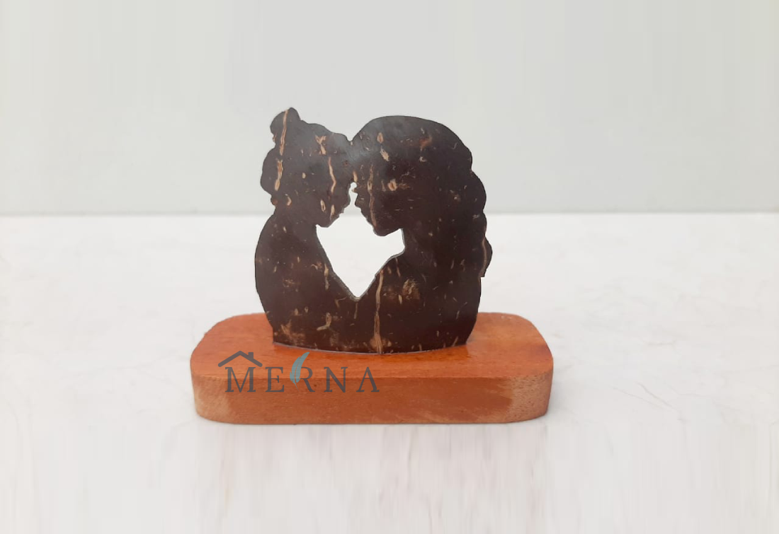 Merna Handmade Mom & Daughter Statue