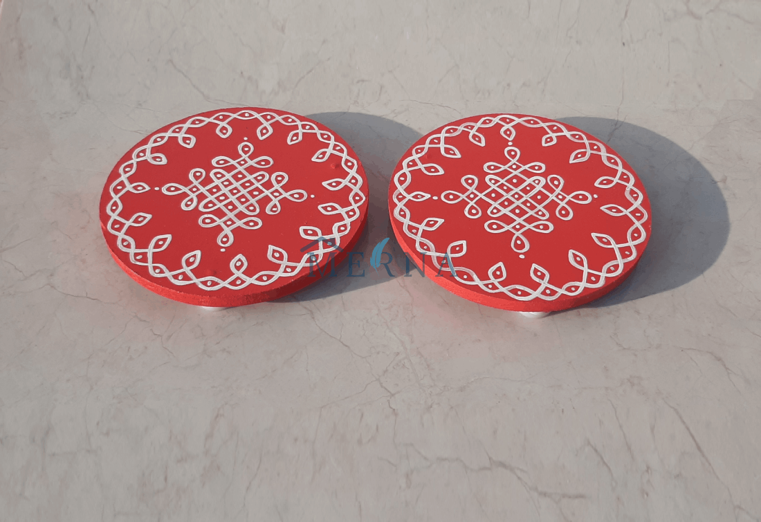 Merna Hand Drawn Small Round Manai (Pair)